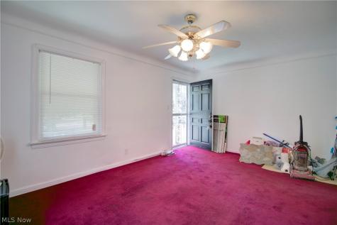 4387 W 56th Street Cleveland OH 44144