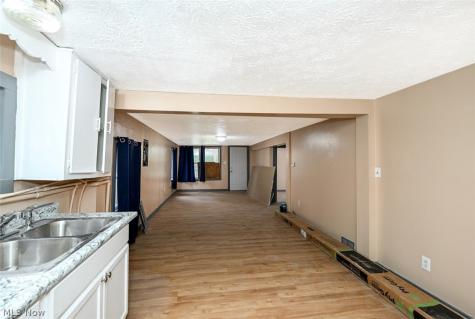 916 Abington Road Akron OH 44312