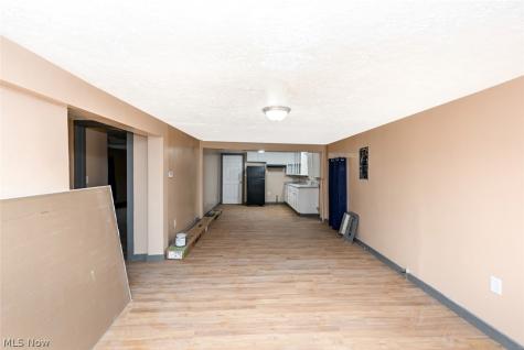 916 Abington Road Akron OH 44312