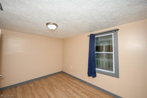 916 Abington Road Akron OH 44312