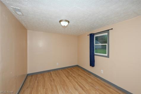 916 Abington Road Akron OH 44312