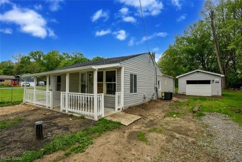 916 Abington Road Akron OH 44312