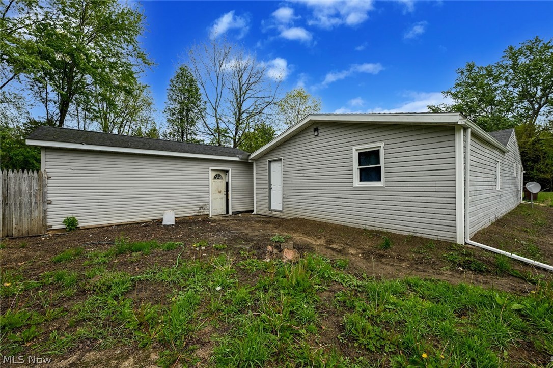 916 Abington Road Akron OH 44312