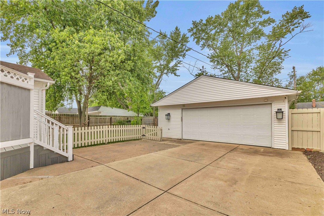 6896 Parma Park Boulevard Parma Heights OH 44130
