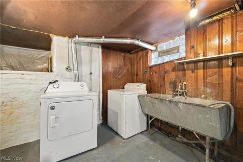 3779 W 34th Street Cleveland OH 44109