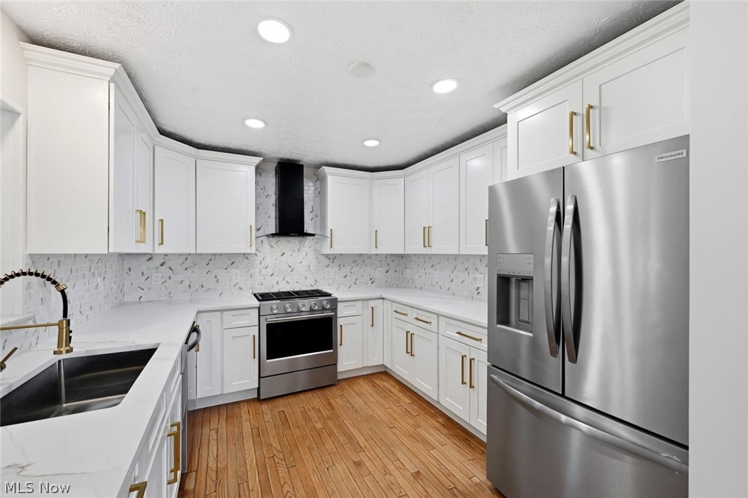 21832 Cottonwood Drive Rocky River OH 44116
