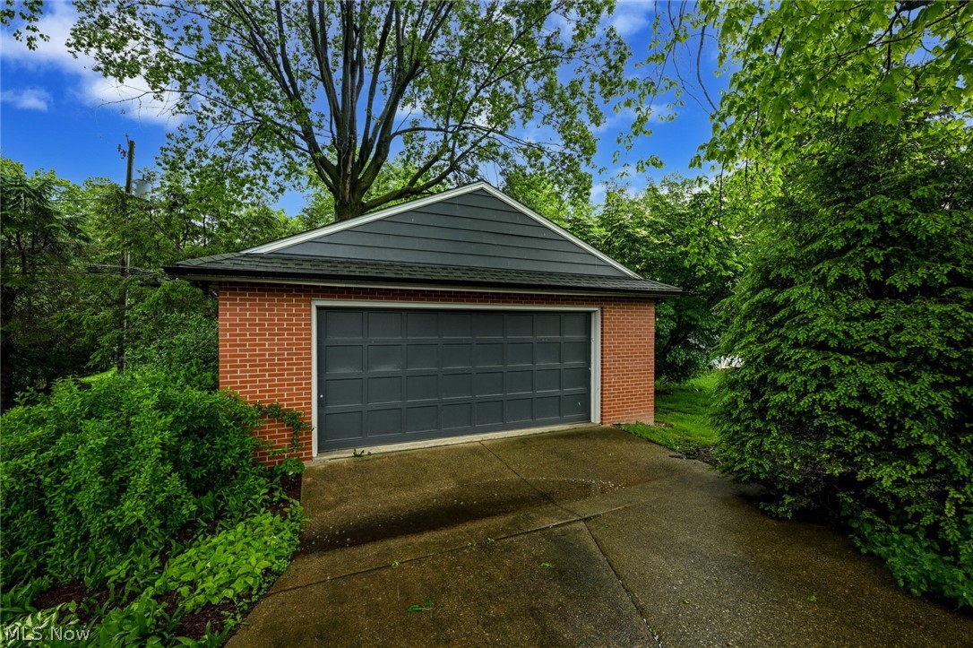 3021 Fulton Drive NW Canton OH 44718