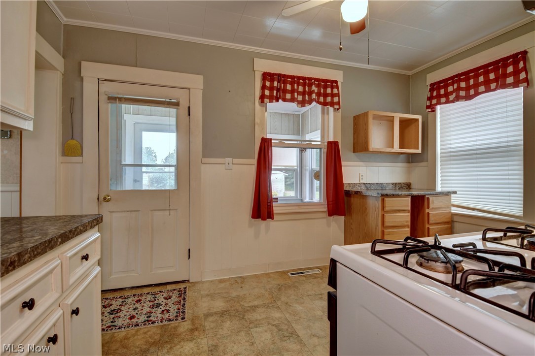 442 Main Street W Beach City OH 44608