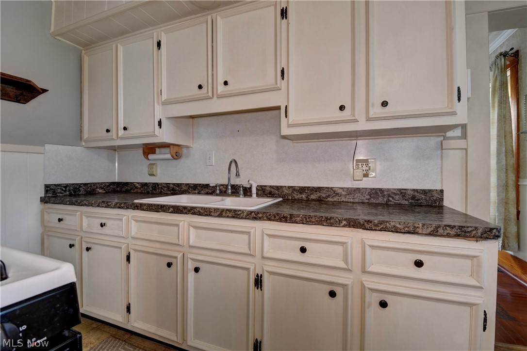 442 Main Street W Beach City OH 44608