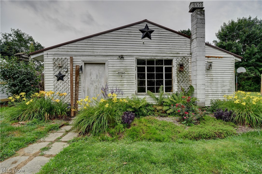 442 Main Street W Beach City OH 44608