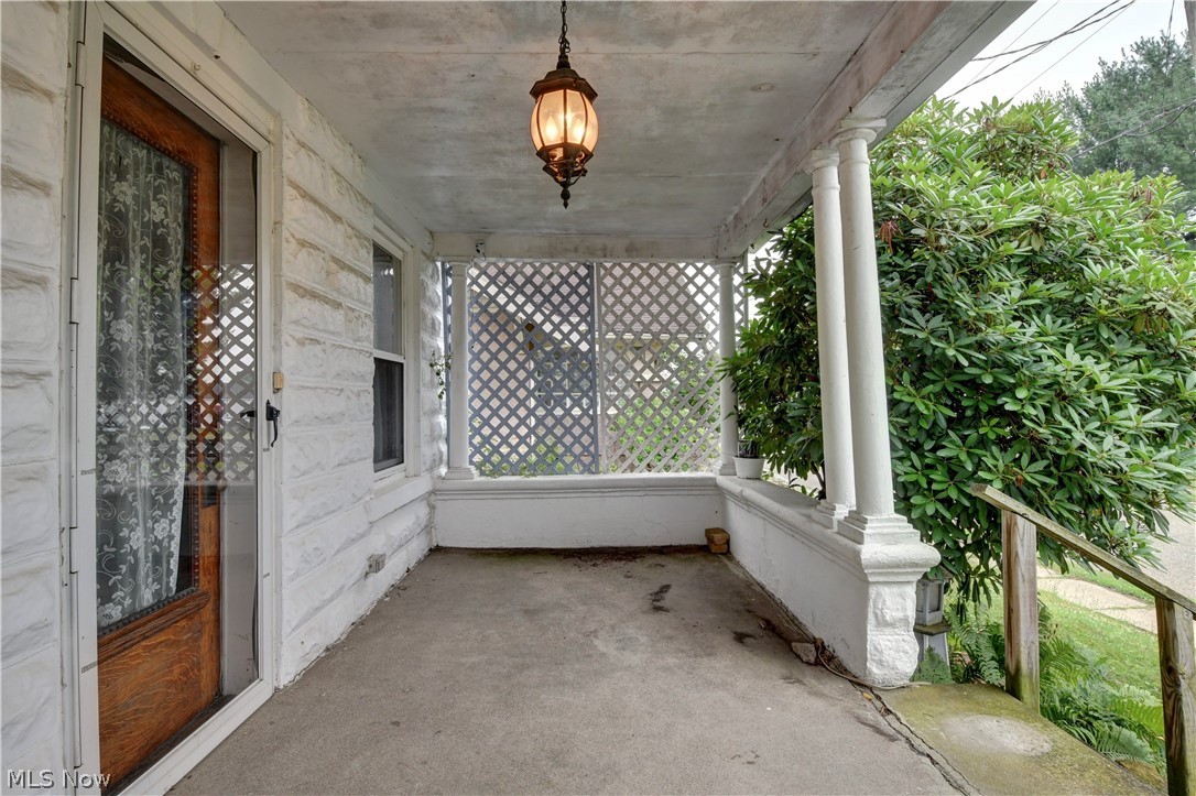 442 Main Street W Beach City OH 44608