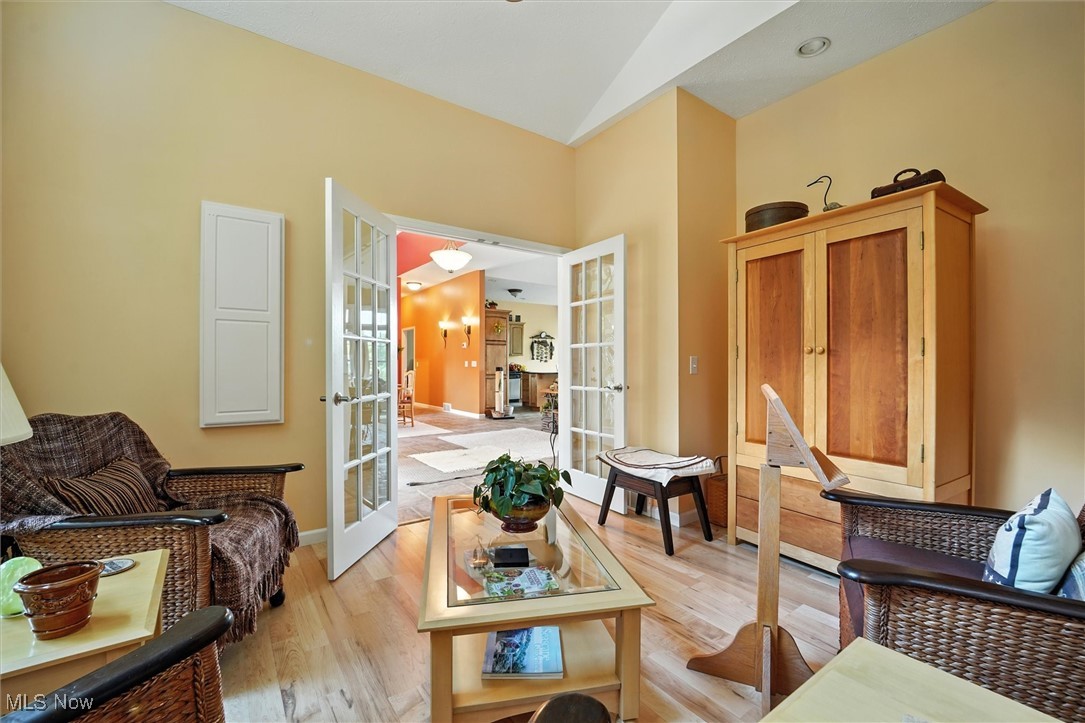 1437 Lake Vue Drive Roaming Shores OH 44085