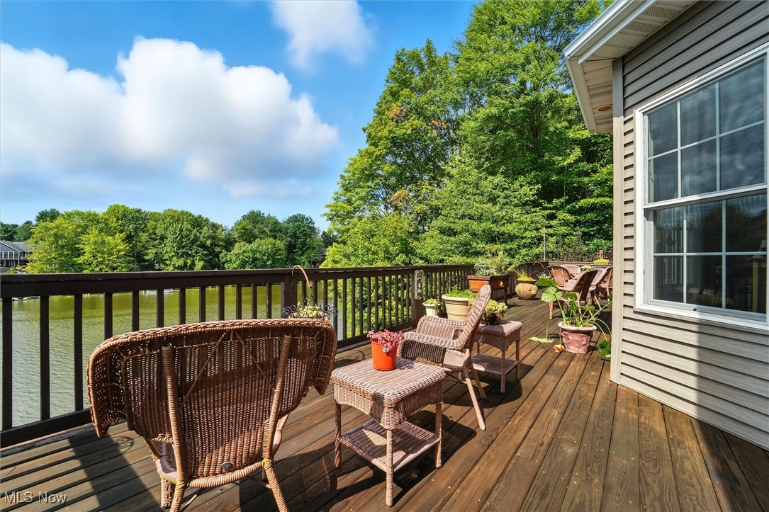 1437 Lake Vue Drive Roaming Shores OH 44085