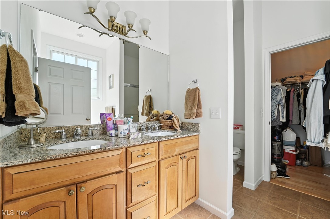 1437 Lake Vue Drive Roaming Shores OH 44085