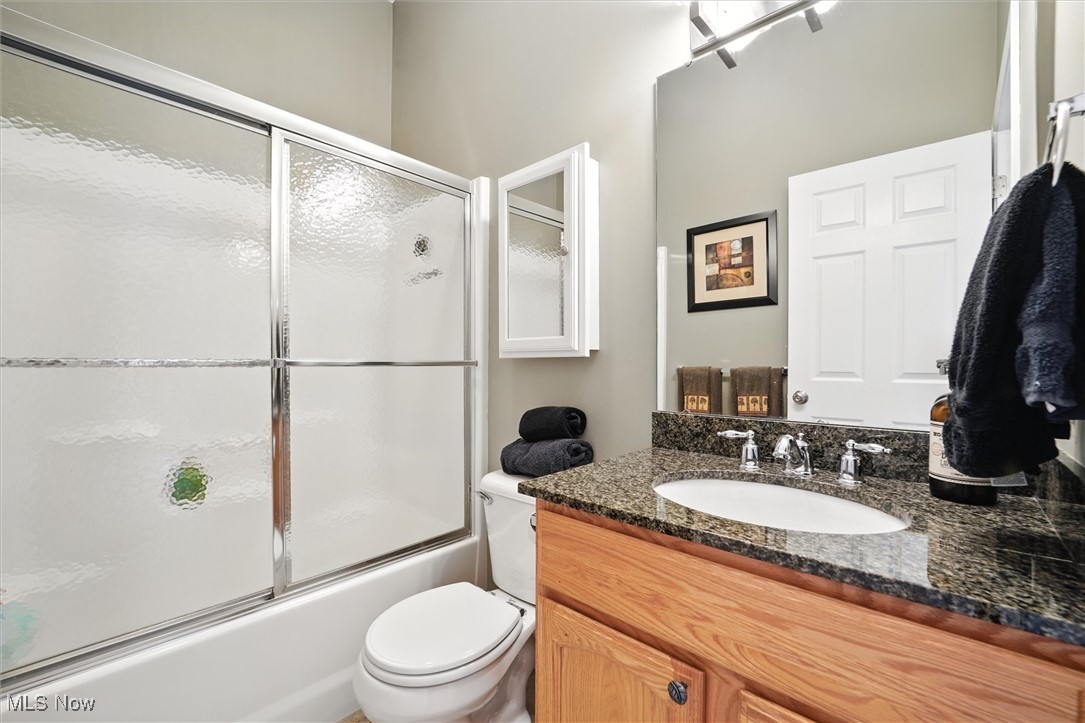1437 Lake Vue Drive Roaming Shores OH 44085