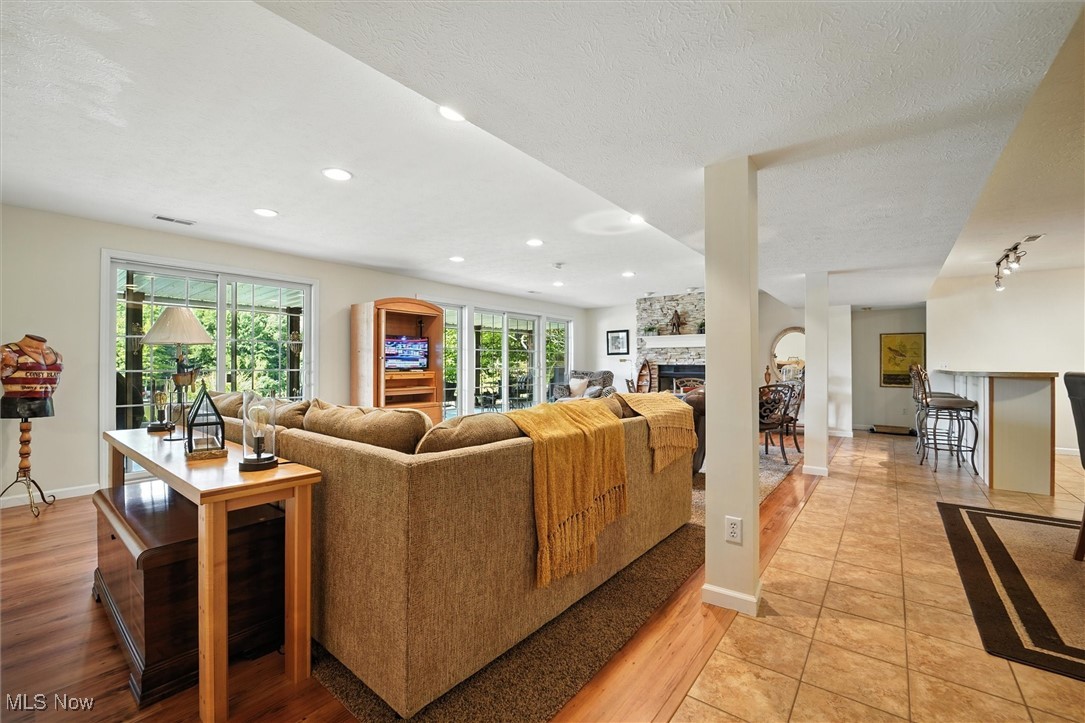 1437 Lake Vue Drive Roaming Shores OH 44085