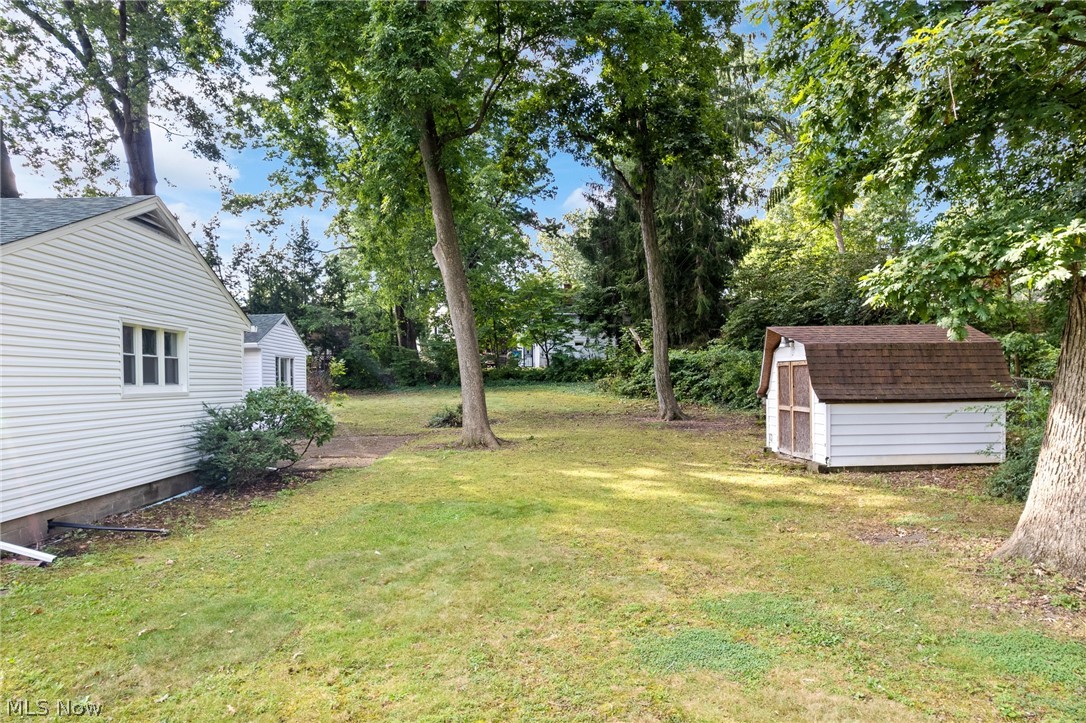 114 7th Street NE Barberton OH 44203