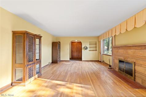 114 7th Street NE Barberton OH 44203
