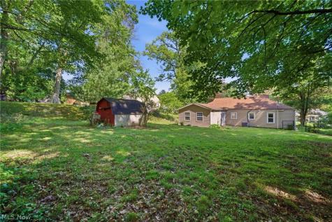 2670 Robindale Avenue Akron OH 44312