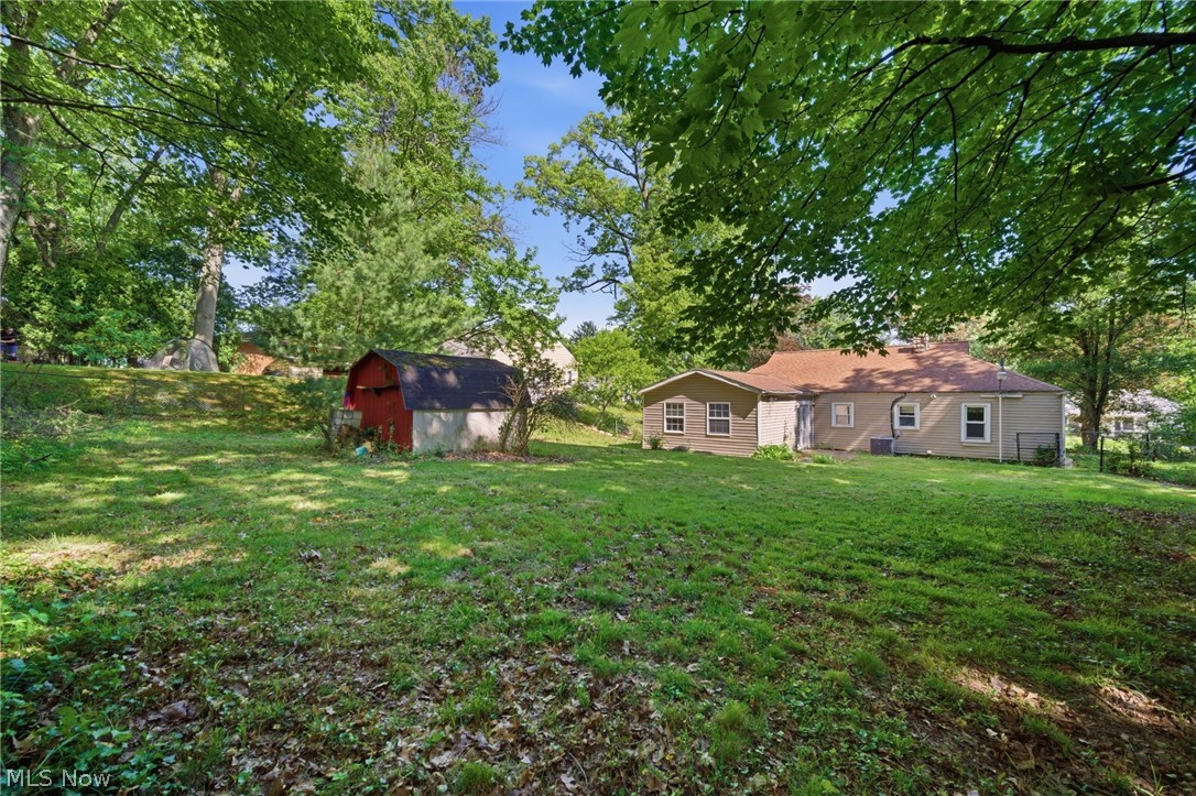2670 Robindale Avenue Akron OH 44312