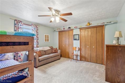 4525 Wood Thrush Drive Parma OH 44134