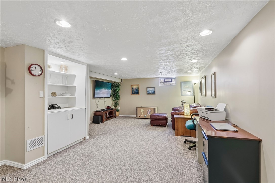 4525 Wood Thrush Drive Parma OH 44134