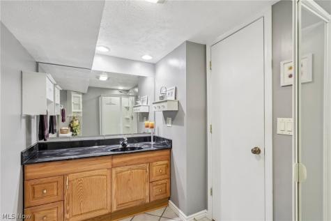 4525 Wood Thrush Drive Parma OH 44134