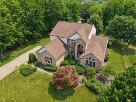 9615 Windsor Way Twinsburg OH 44087