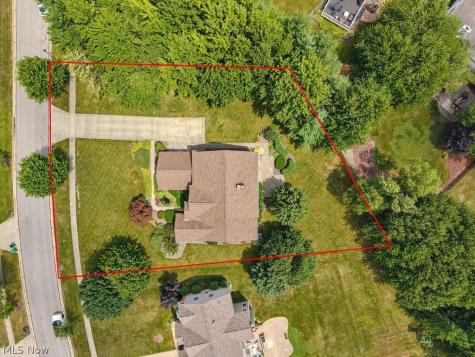 9615 Windsor Way Twinsburg OH 44087