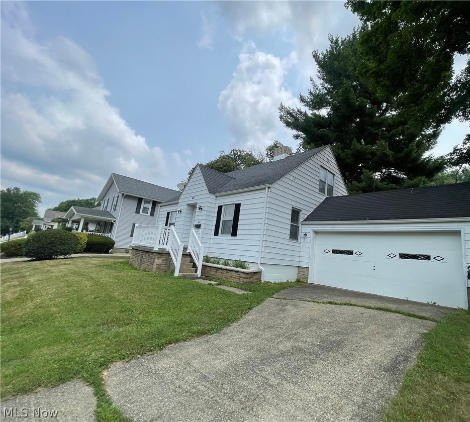 810 Highland Boulevard Coshocton OH 43812