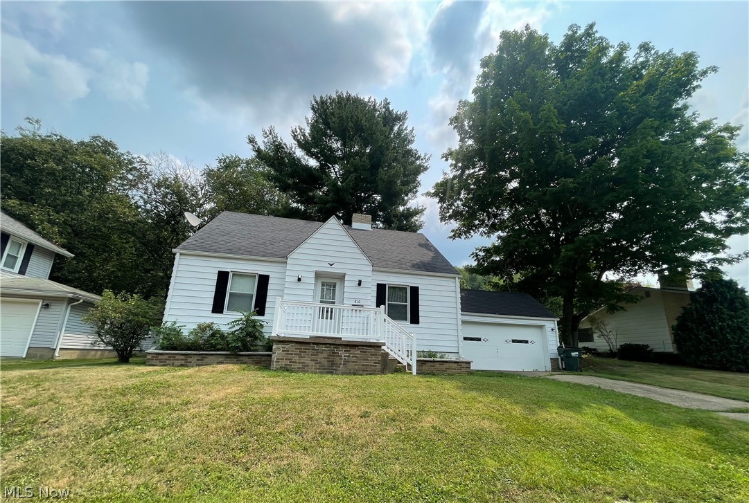 810 Highland Boulevard Coshocton OH 43812
