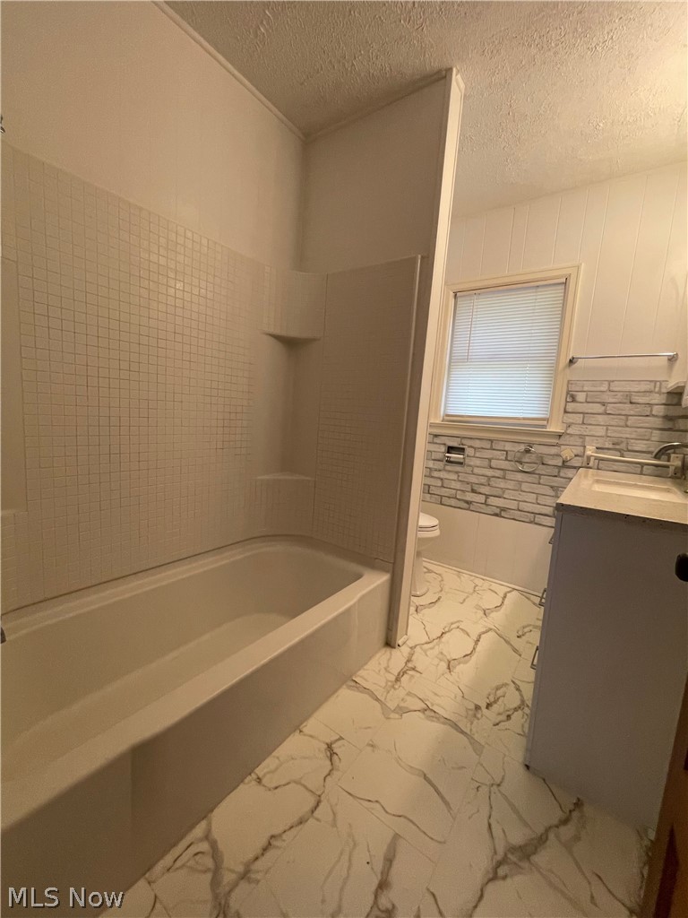 810 Highland Boulevard Coshocton OH 43812