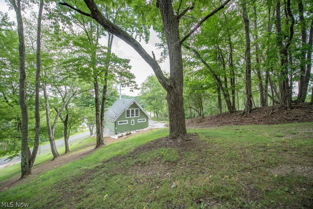 35 Niagara Trail Malvern OH 44644
