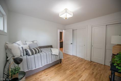 35 Niagara Trail Malvern OH 44644