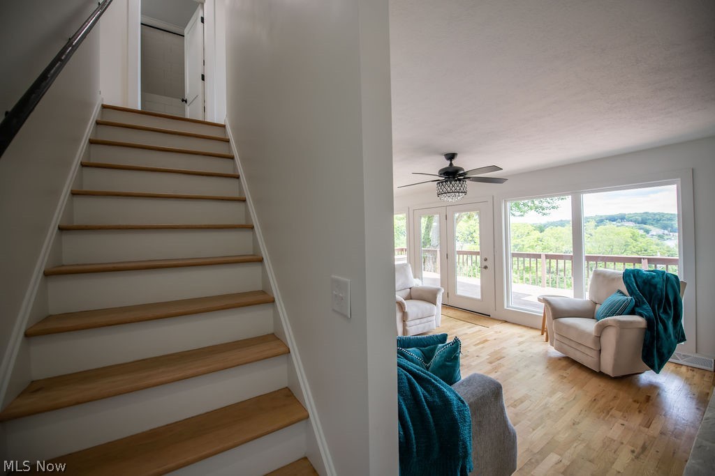 35 Niagara Trail Malvern OH 44644