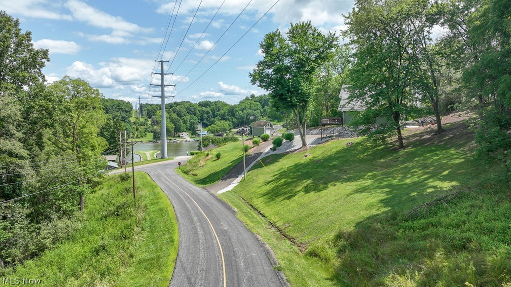 35 Niagara Trail Malvern OH 44644