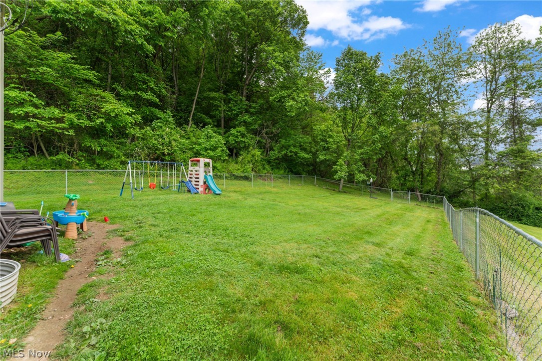 6942 Mount Pleasant Road NE Zoarville OH 44656