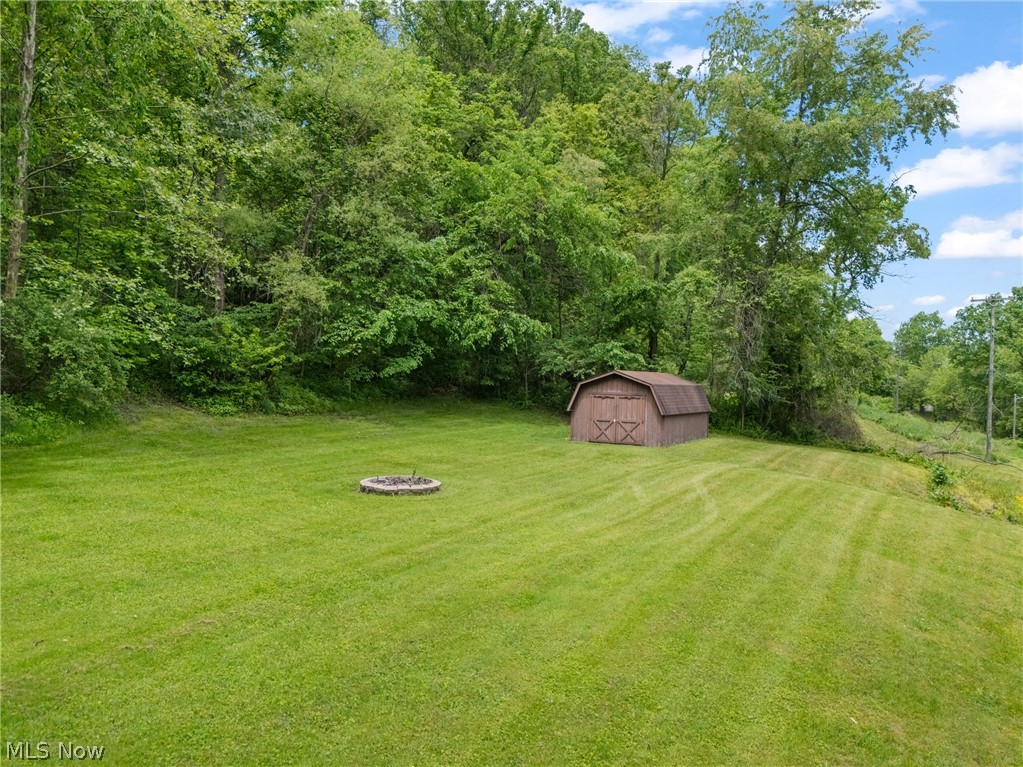 6942 Mount Pleasant Road NE Zoarville OH 44656