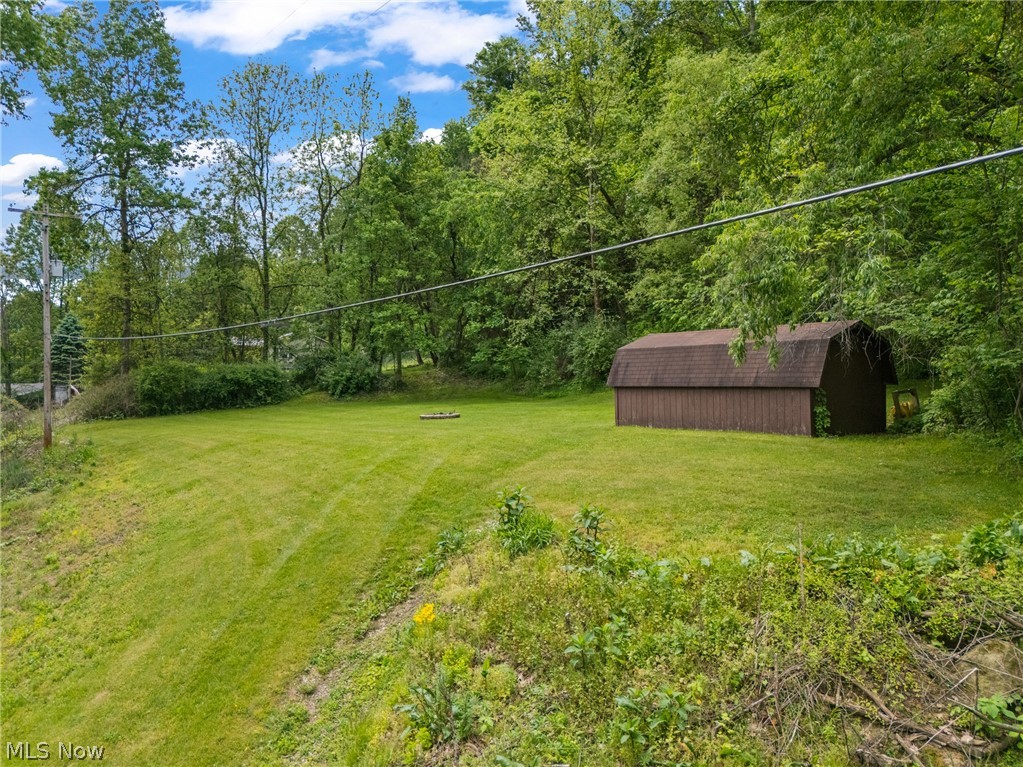 6942 Mount Pleasant Road NE Zoarville OH 44656