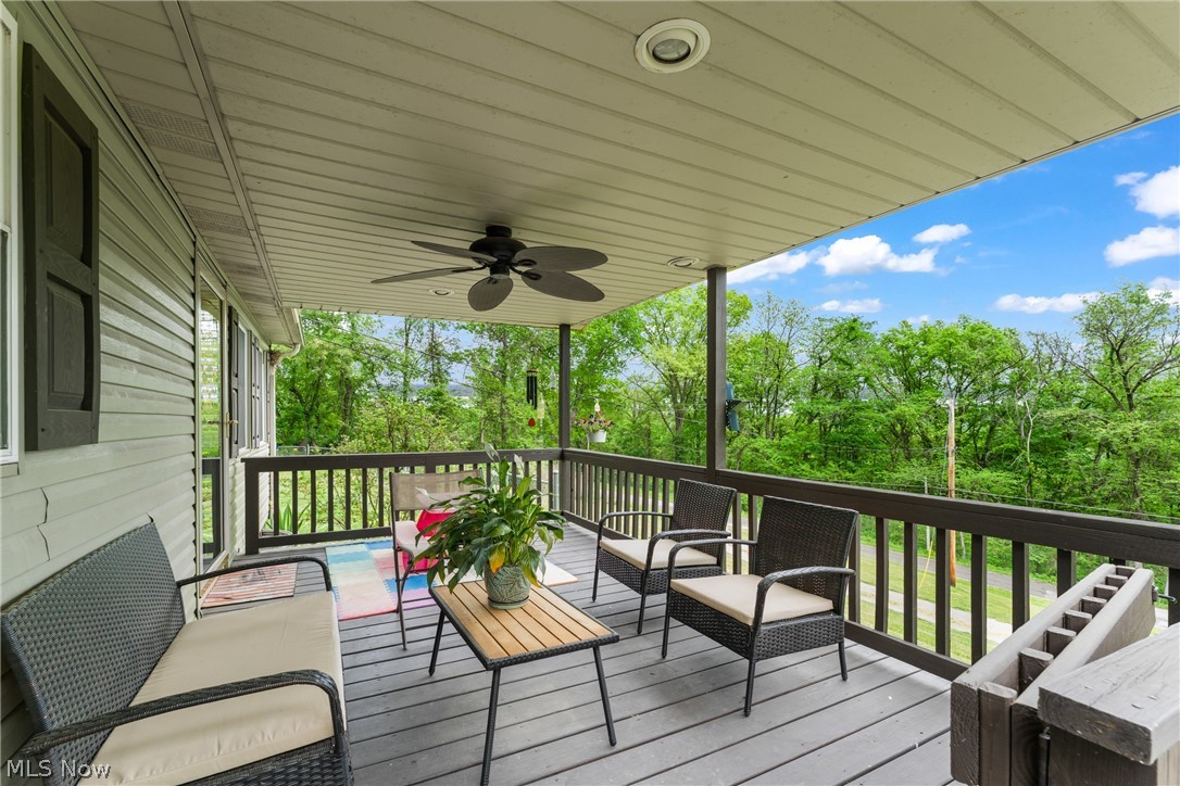 6942 Mount Pleasant Road NE Zoarville OH 44656
