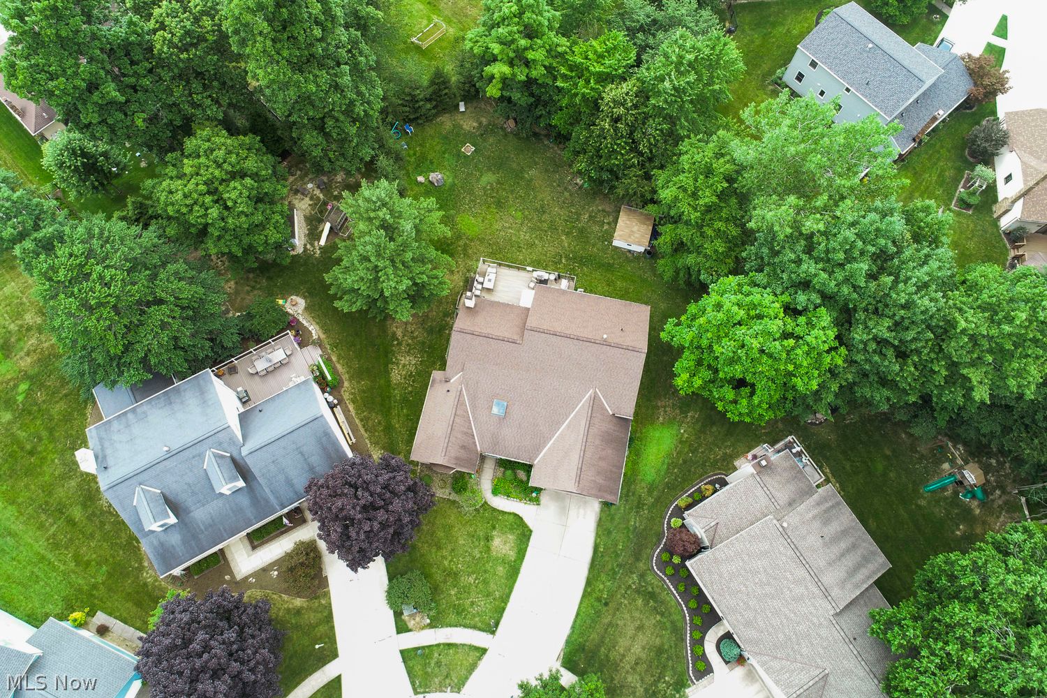 9500 Downers Grove Court Strongsville OH 44136