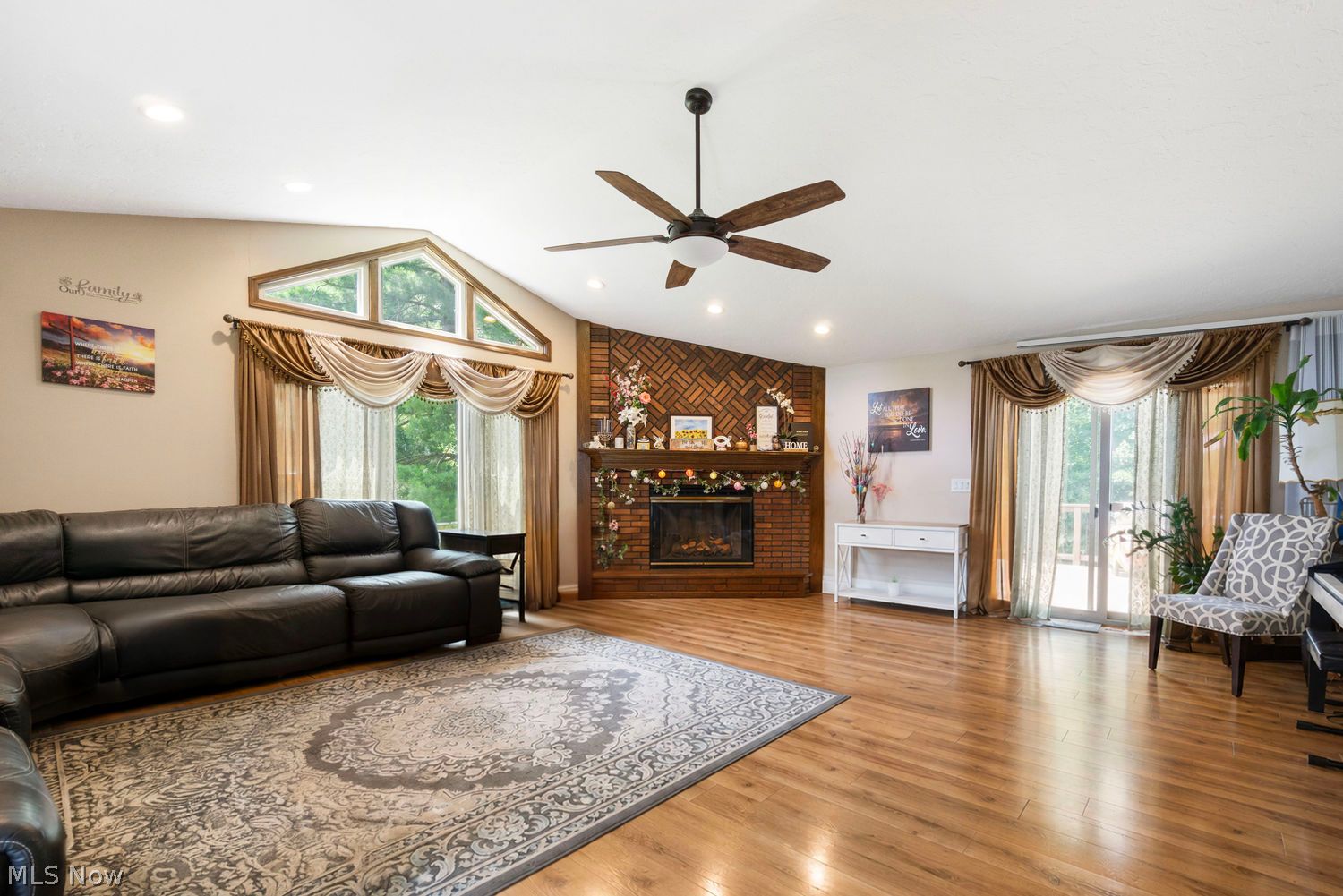 9500 Downers Grove Court Strongsville OH 44136
