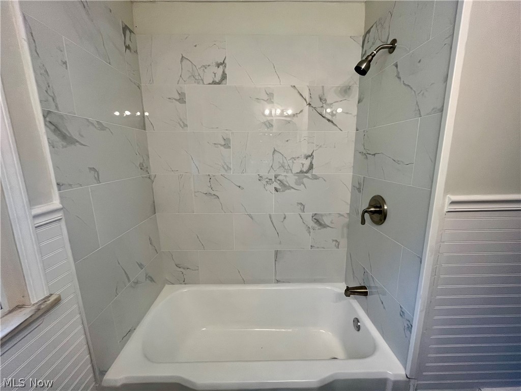 18909 Maple Heights Boulevard Maple Heights OH 44137