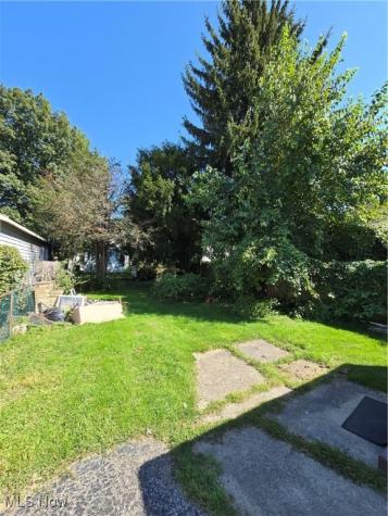 4339 E 72nd Street Cleveland OH 44105
