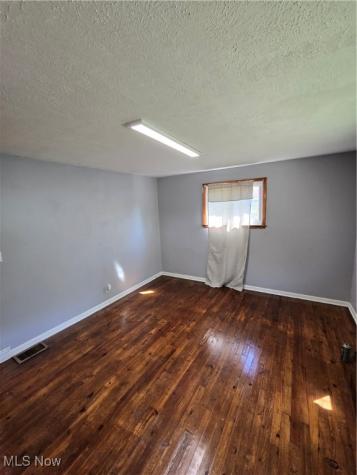 4339 E 72nd Street Cleveland OH 44105