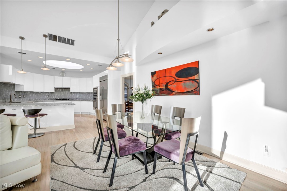 8709 Deer Creek Drive Broadview Heights OH 44147