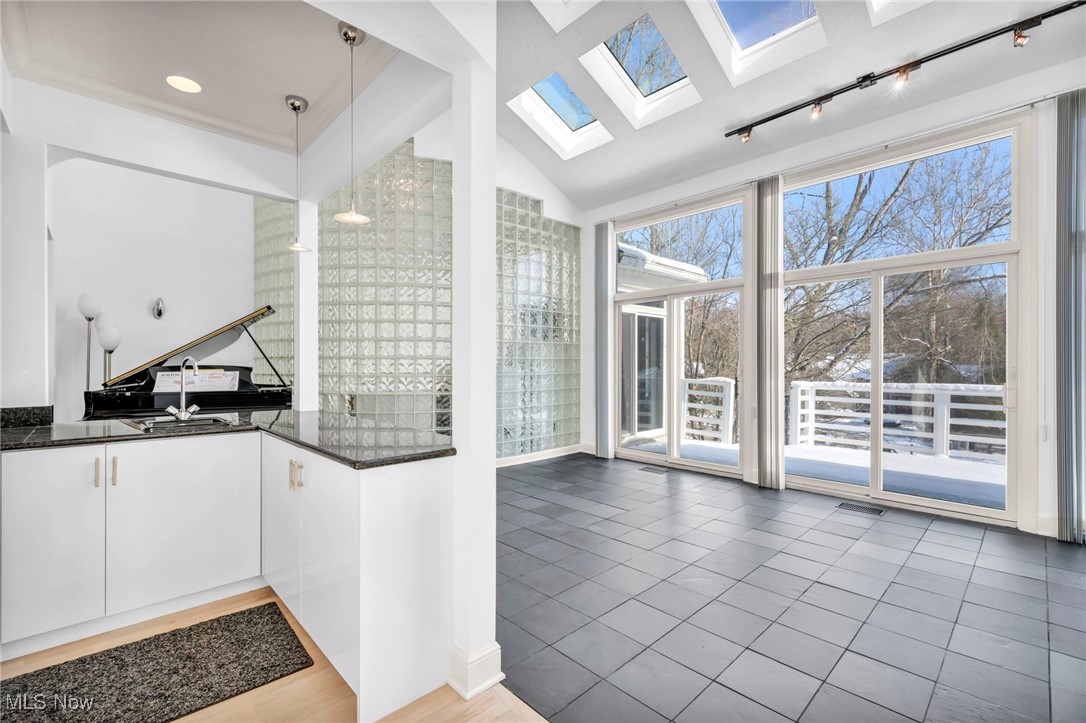 8709 Deer Creek Drive Broadview Heights OH 44147