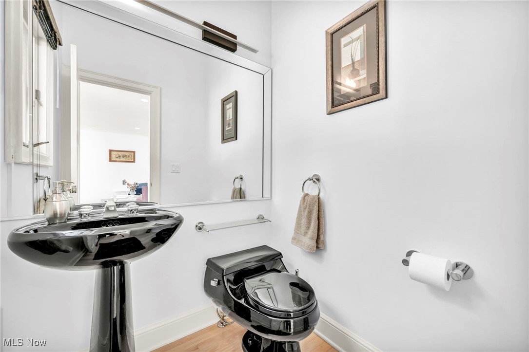 8709 Deer Creek Drive Broadview Heights OH 44147