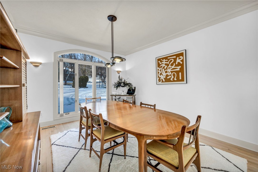 8709 Deer Creek Drive Broadview Heights OH 44147