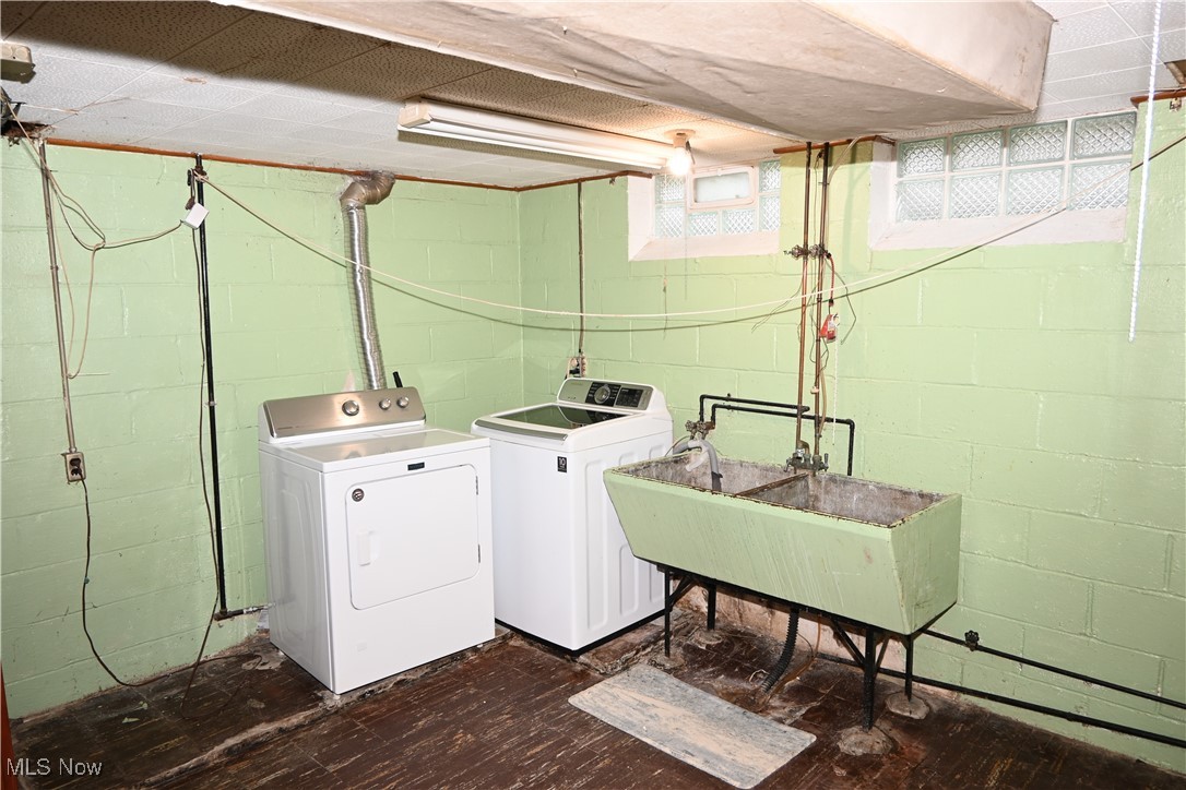 19502 Hathaway Lane Warrensville Heights OH 44122